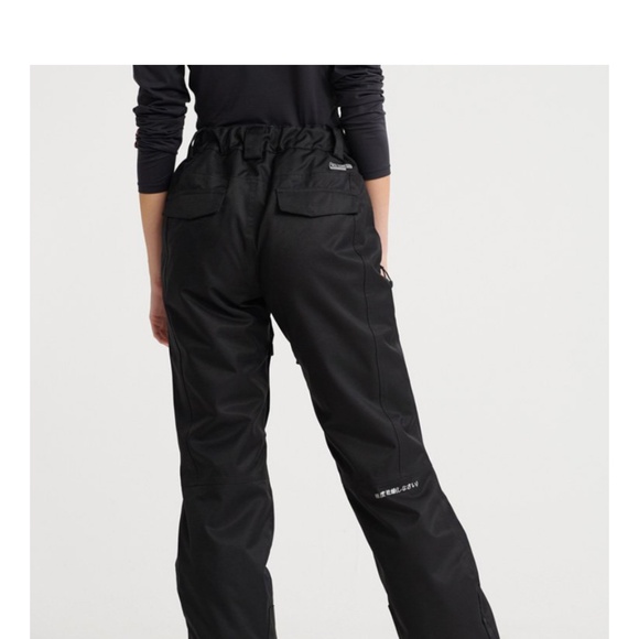 Superdry Snow Luxe Jacket and pants - Picture 3 of 15